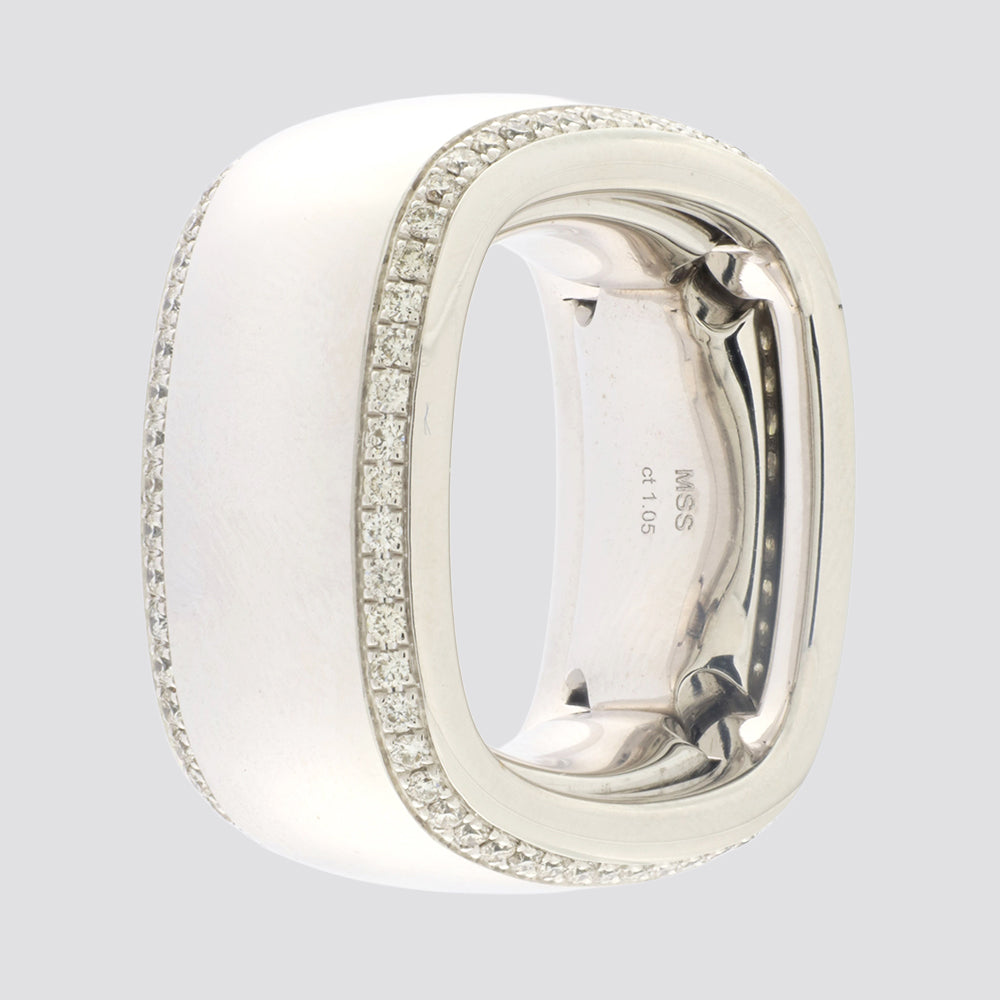Gigtring i 18 kt. hvidguld med 1,05 ct. TW-SI diamanter
