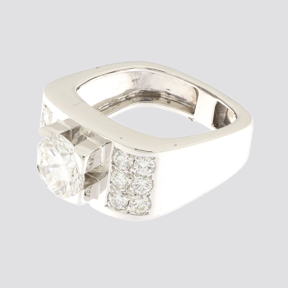 Ring 14kt ca.2,40ct diamanter
