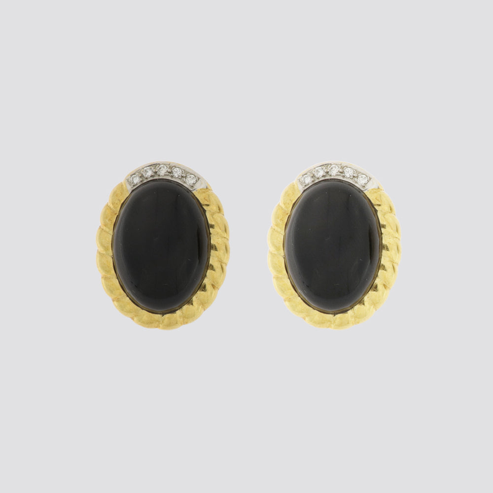Øreclips i 18kt guld med onyx og diamanter