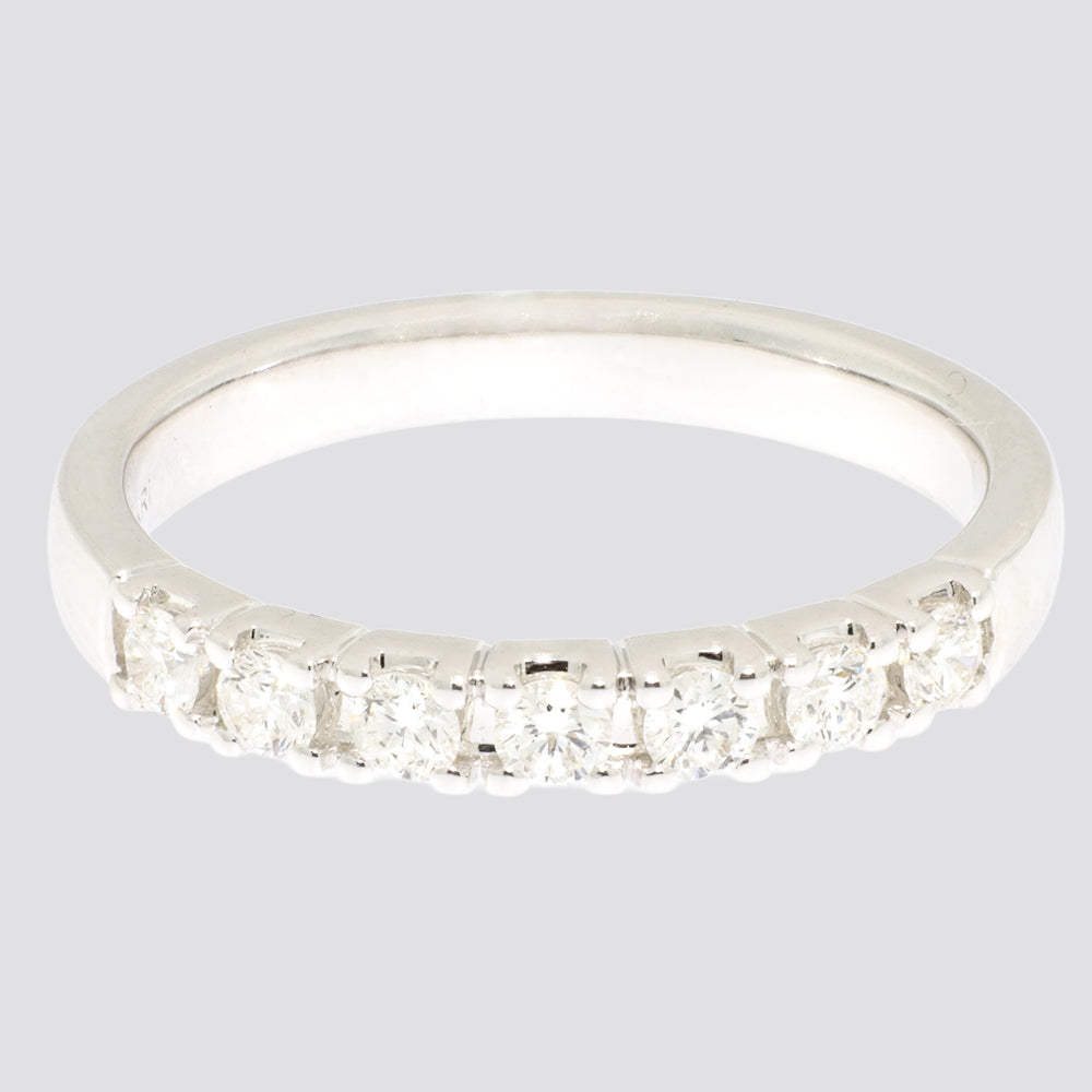 Alliancering i 14 kt. Guld eller Hvidguld med 0,40 ct. TW.SI Diamanter