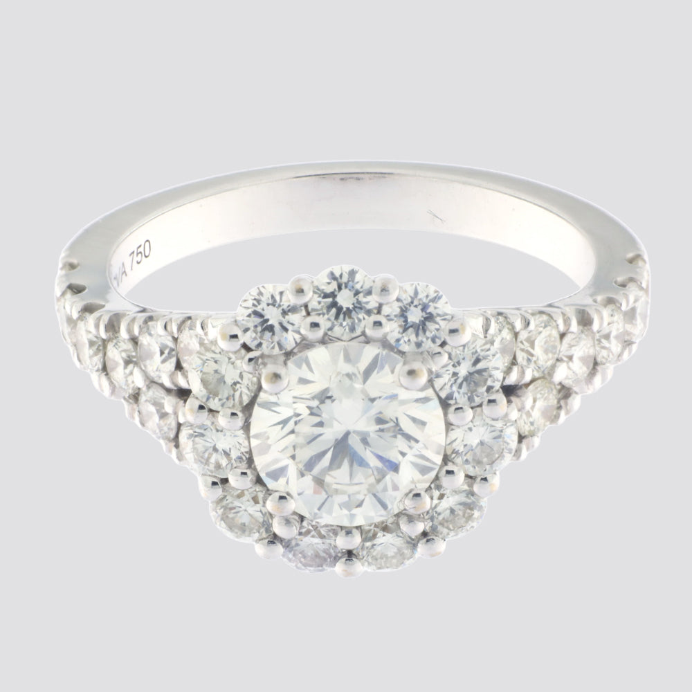 Diamantring i 18 kt. hvidguld med i alt 2,15 ct. diamanter – str. 51