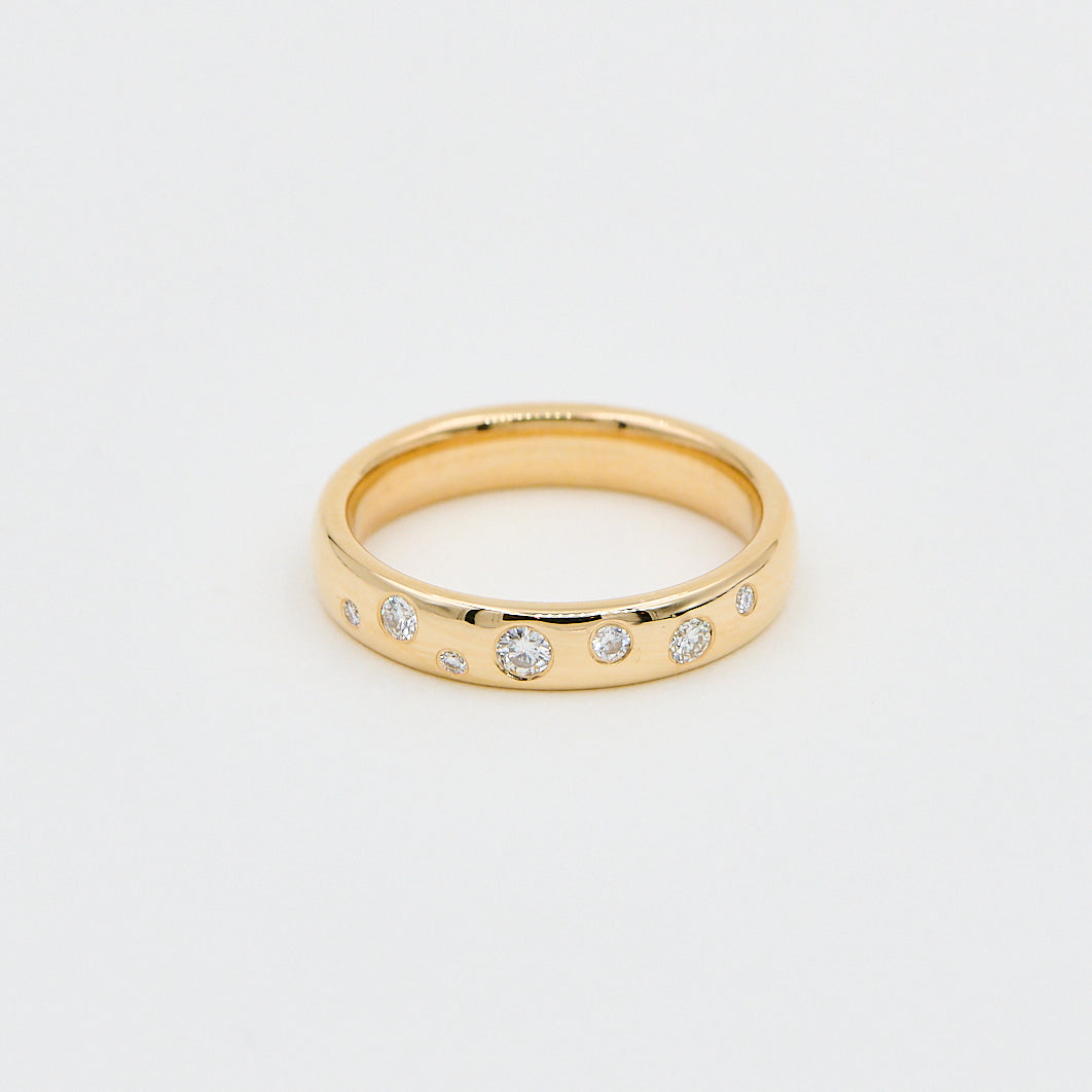 Brugt 14 kt. guld ring med 0,16 ct. TW.SI diamanter